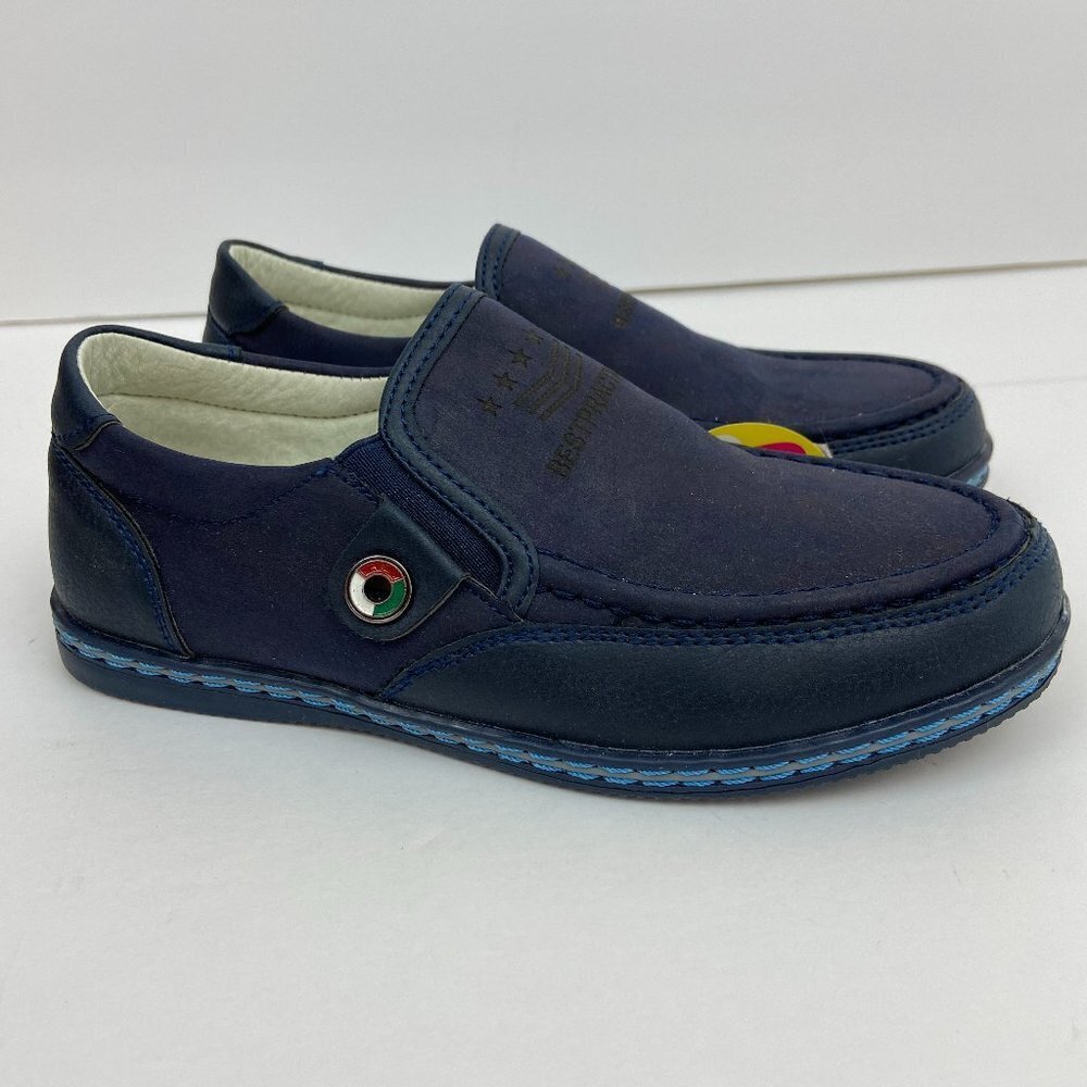 NWT M + D Boys Blue Faux Leather Slip-on Loafers Size 1 (EU 32)